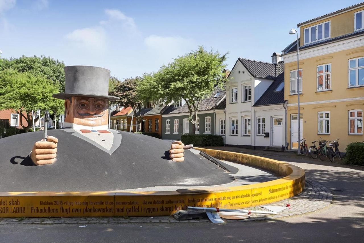 Professor Labri Apartments Odense Luaran gambar